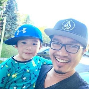 Meet your Posher, Mark